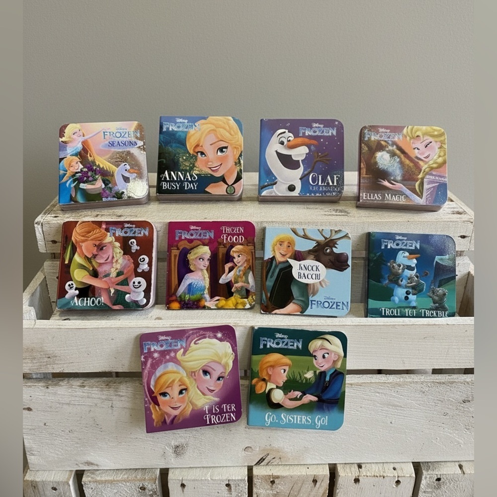 Set of 10 Mini Disney Frozen Books
